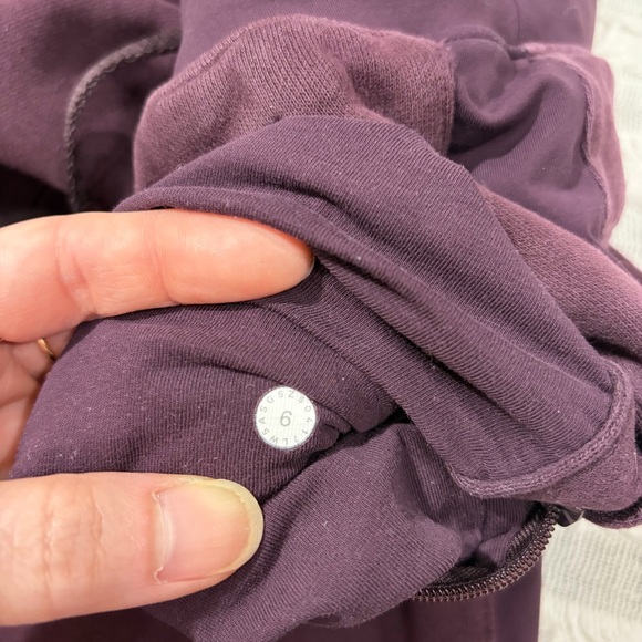 Lululemon Joggers Women's 6 Purple Get Going Light Cotton Casual Outdoor Gorpcor - Picture 9 of 13